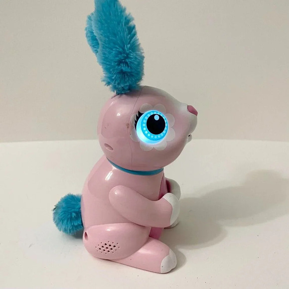 Spin  Master Zoomer Hungry Bunnies Shreddy Interactive Bunny Rabbit - Picture 5 of 16